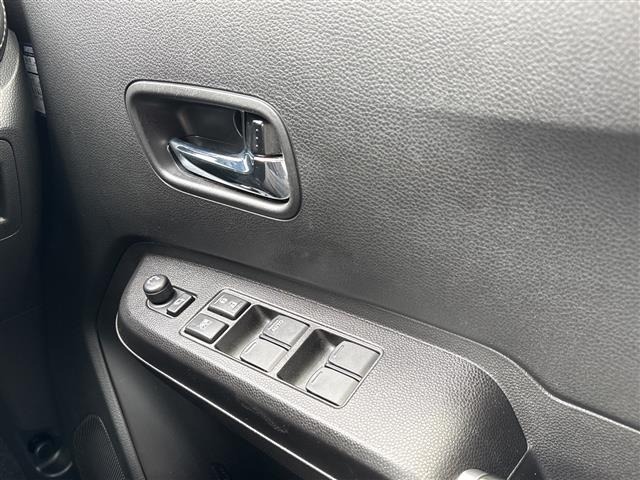 Suzuki IGNIS 2017 8228065-6