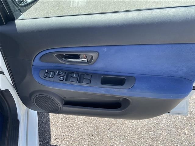 Subaru IMPREZA 2005 8229431-9