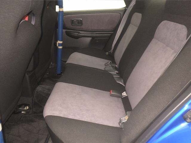 Subaru IMPREZA 1998 8229948-7