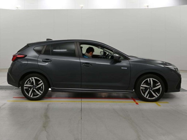Subaru IMPREZA 2023 8230051-3