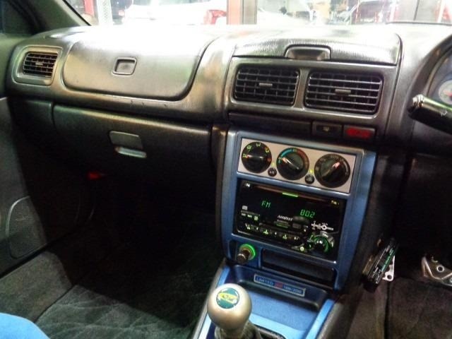 Subaru IMPREZA 2000 8230284-10