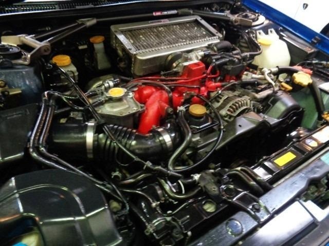 Subaru IMPREZA 2000 8230284-12