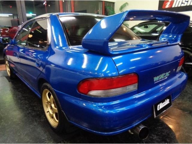 Subaru IMPREZA 2000 8230284-17