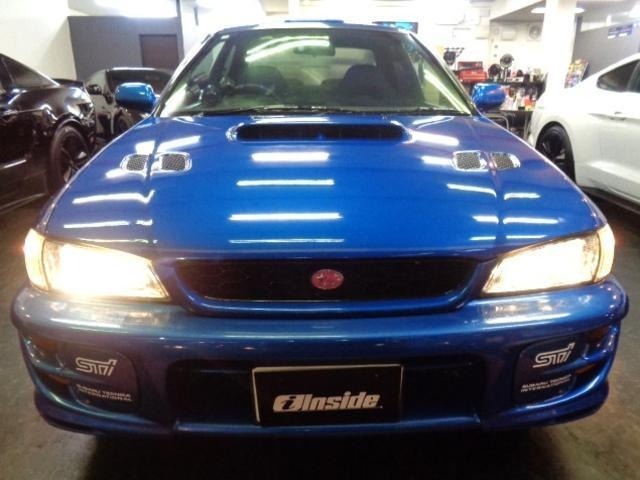 Subaru IMPREZA 2000 8230284-21