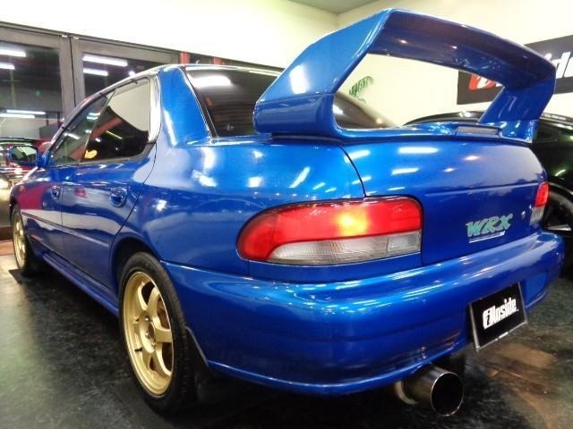 Subaru IMPREZA 2000 8230284-29