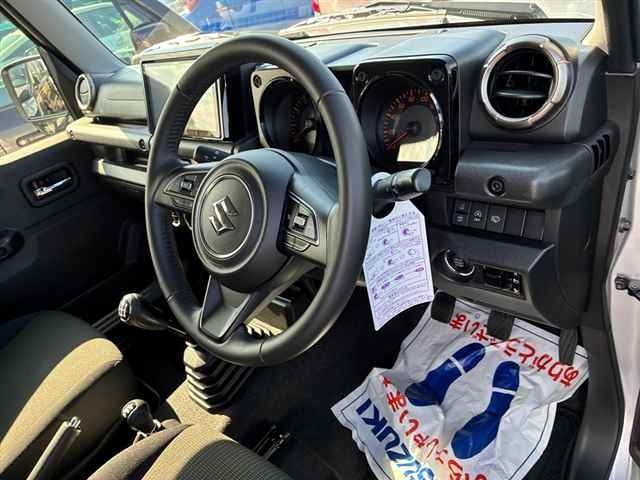 Suzuki JIMNY SIERRA 2023 8236662-3