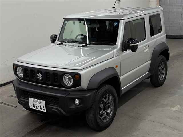 Suzuki JIMNY SIERRA 2023 8236662-4