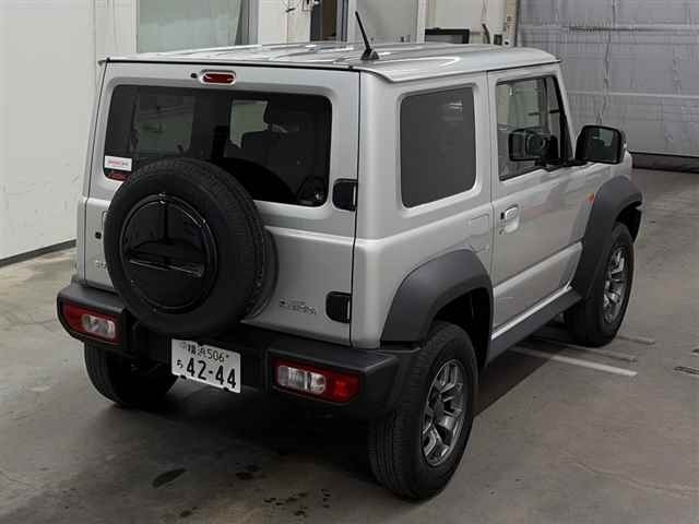 Suzuki JIMNY SIERRA 2023 8236662-5