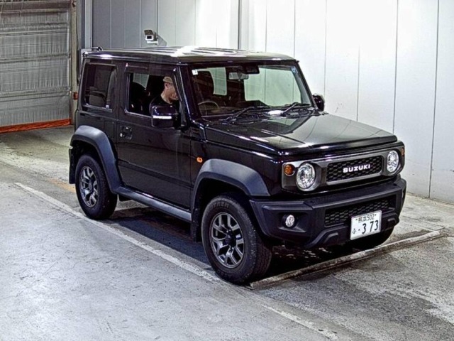 Suzuki JIMNY SIERRA 2023 8236681-0