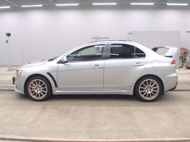Mitsubishi LANCER 2007 8235567-4