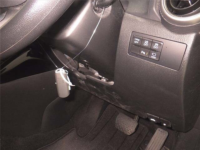 Mazda MAZDA2 2019 8235807-8