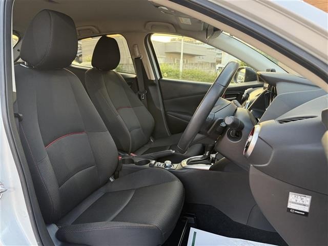 Mazda MAZDA2 2022 8235910-3