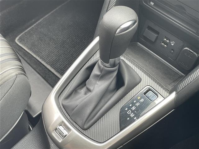 Mazda MAZDA2 2022 8235966-21