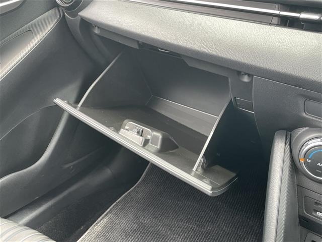 Mazda MAZDA2 2022 8235966-6