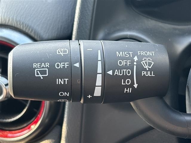 Mazda MAZDA2 2023 8236005-11