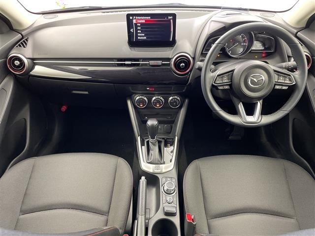 Mazda MAZDA2 2022 8236012-14