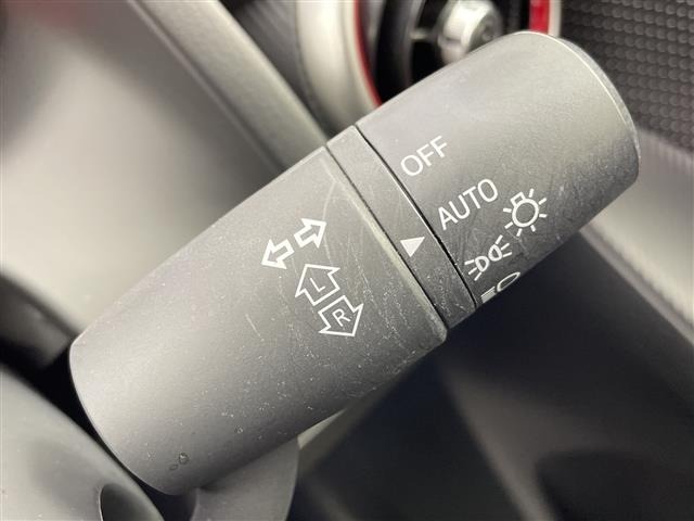 Mazda MAZDA2 2022 8236012-3
