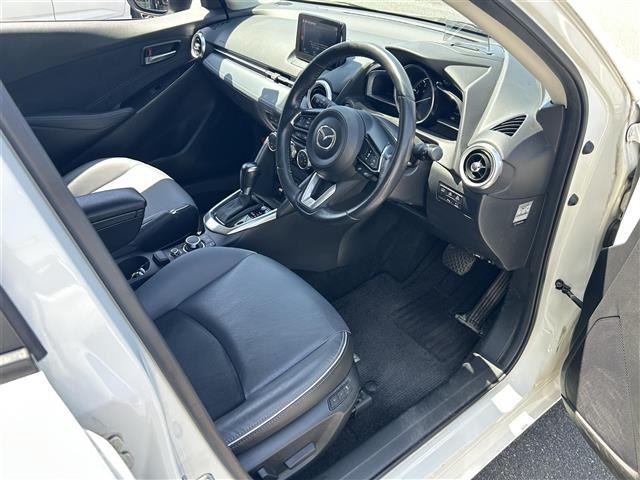 Mazda MAZDA2 2020 8236013-2