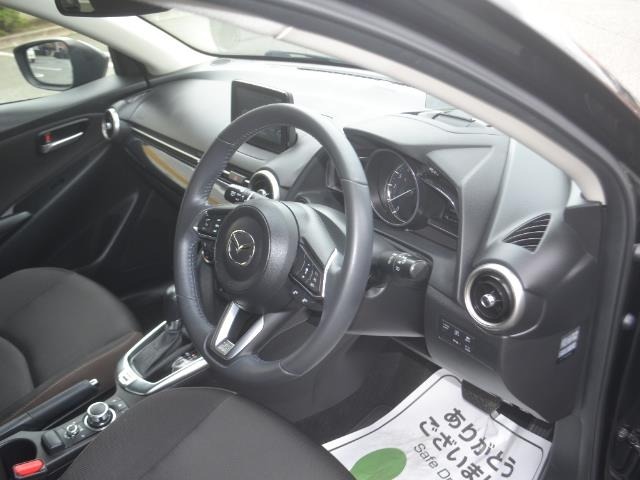 Mazda MAZDA2 2019 8236030-18