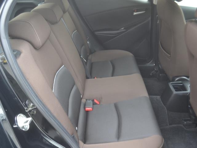 Mazda MAZDA2 2019 8236030-21