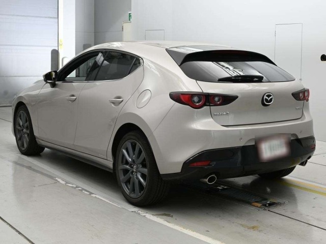Mazda MAZDA3 2023 8235637-6