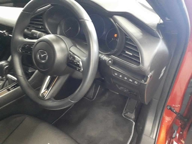Mazda MAZDA3 2024 8235639-9