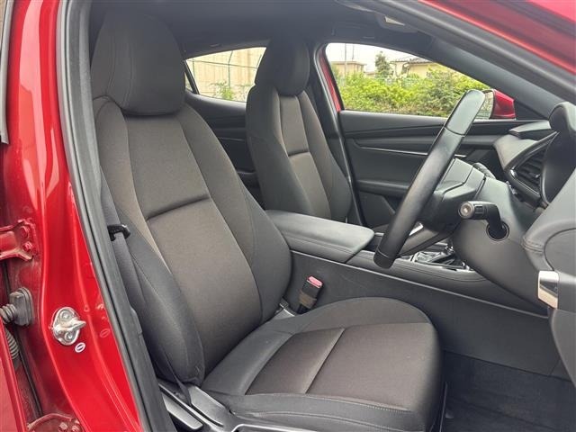 Mazda MAZDA3 2019 8235665-8