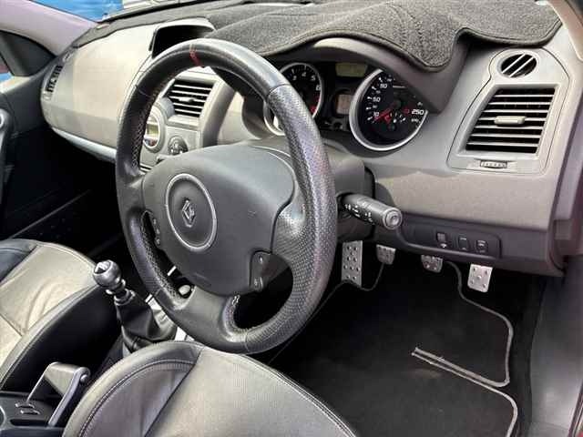 Renault MEGANE 2008 8235219-3