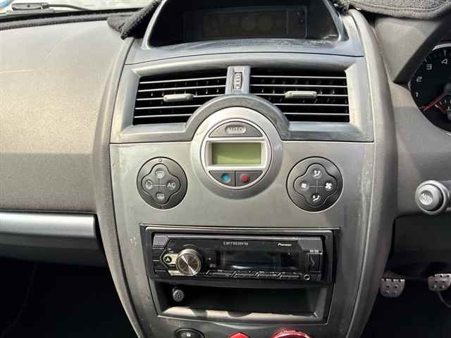 Renault MEGANE 2008 8235219-6