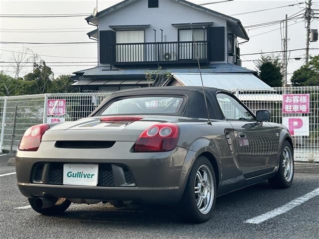 Toyota MR-S 2002 8235748-19