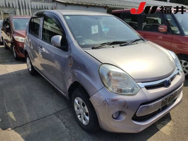 Toyota PASSO 2015 8234141-0