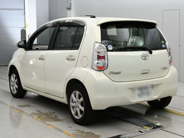 Toyota PASSO 2013 8234142-6