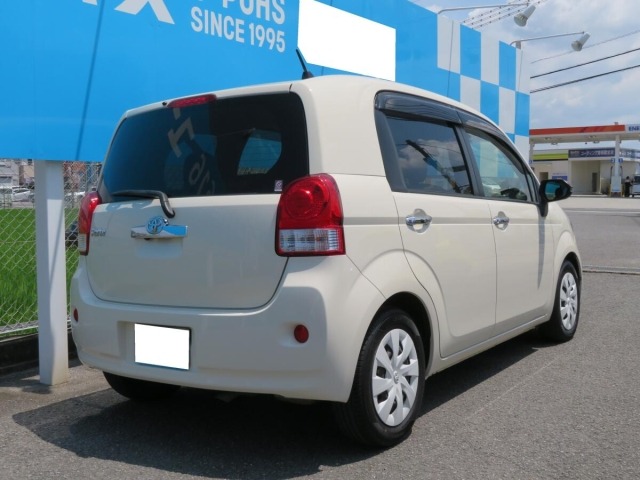Toyota PORTE 2018 8236708-5