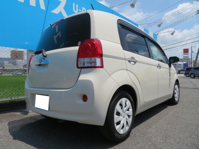 Toyota PORTE 2018 8236708-6