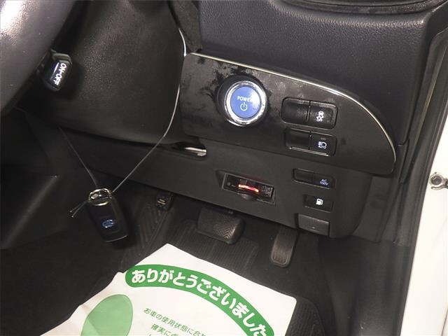 Toyota PRIUS 2020 8236414-8
