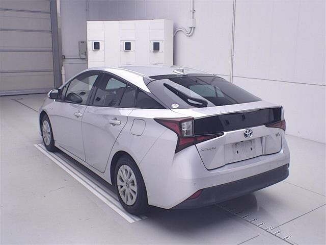 Toyota PRIUS 2020 8236416-1