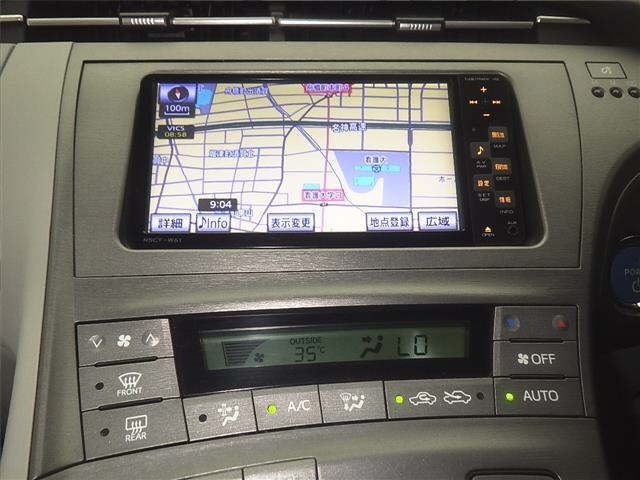 Toyota PRIUS 2012 8236425-6
