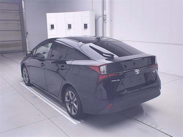 Toyota PRIUS 2020 8236431-1