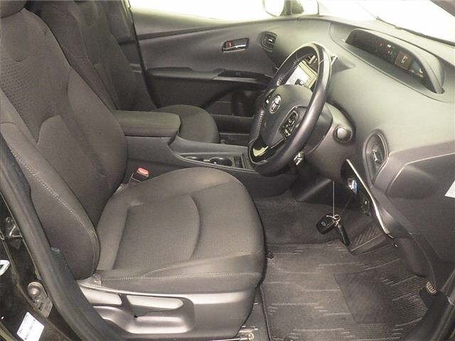 Toyota PRIUS 2020 8236431-5