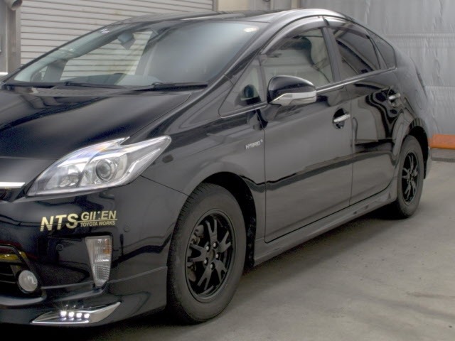 Toyota PRIUS 2014 8236466-4