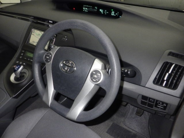 Toyota PRIUS 2010 8236468-3