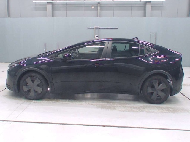 Toyota PRIUS 2023 8236478-4