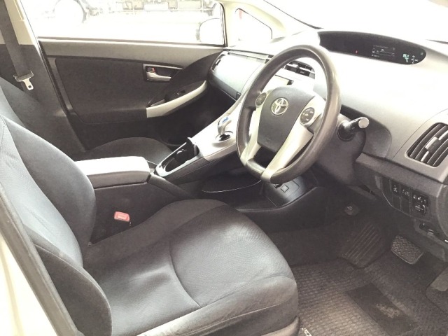 Toyota PRIUS 2013 8236492-5