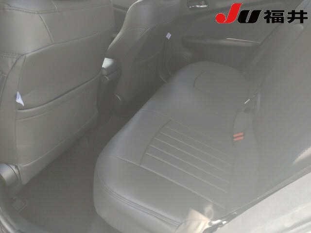 Toyota PRIUS 2017 8236494-6
