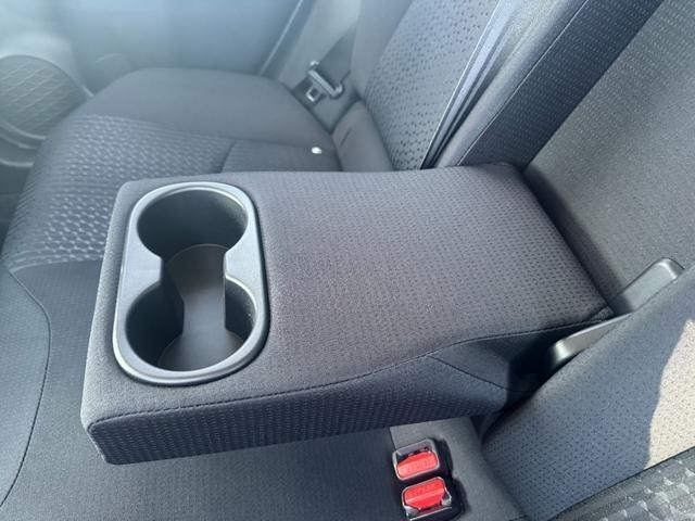 Toyota PRIUS 2017 8236505-11