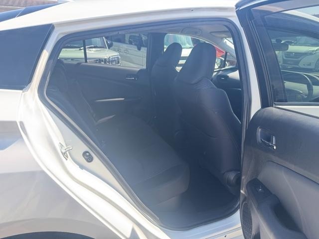 Toyota PRIUS 2017 8236505-9