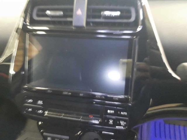 Toyota PRIUS 2019 8236507-12