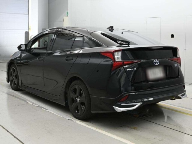 Toyota PRIUS 2019 8236507-6