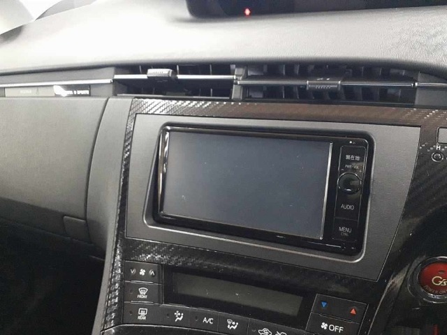Toyota PRIUS 2015 8236508-12