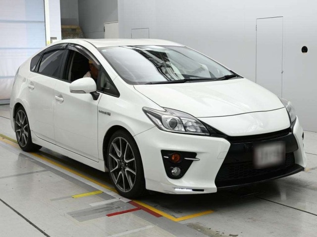 Toyota PRIUS 2015 8236508-5